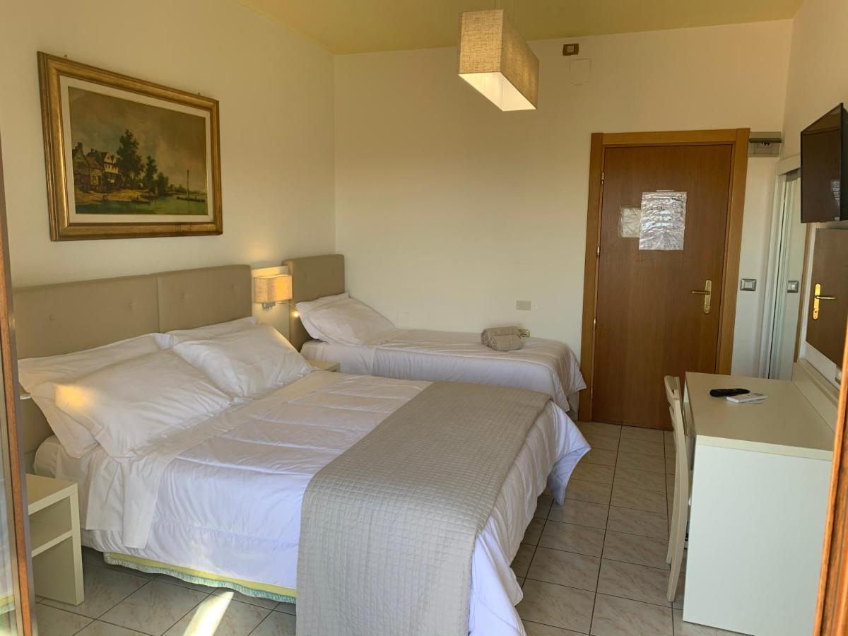 Triple Room Sea View,718784365:JPEG