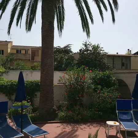Hotel Riviera-2